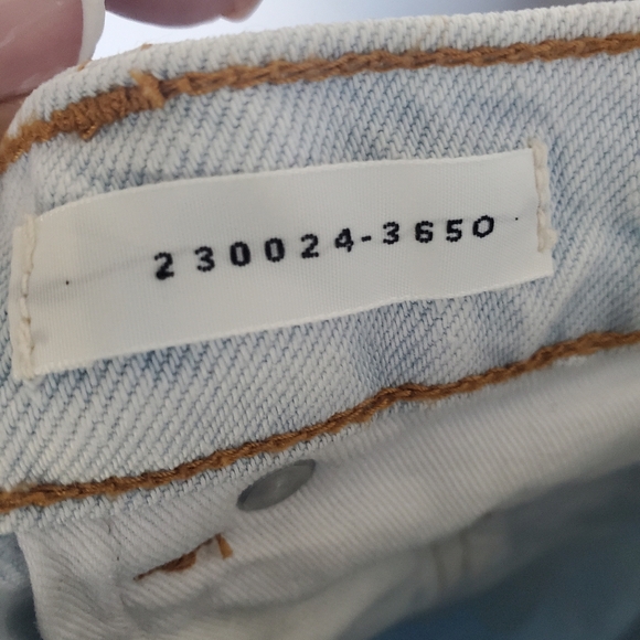 Arket Loose Barrel Balloon Leg Jeans Light Wash Size 28 - Picture 6 of 11